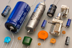 广东省机电工程继续教育专业课《电容器的选择和使用》